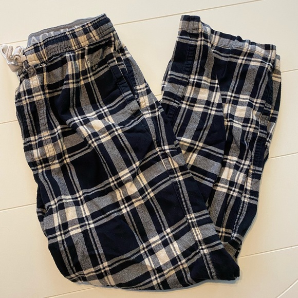 American Eagle PJ Pants - Picture 2 of 4